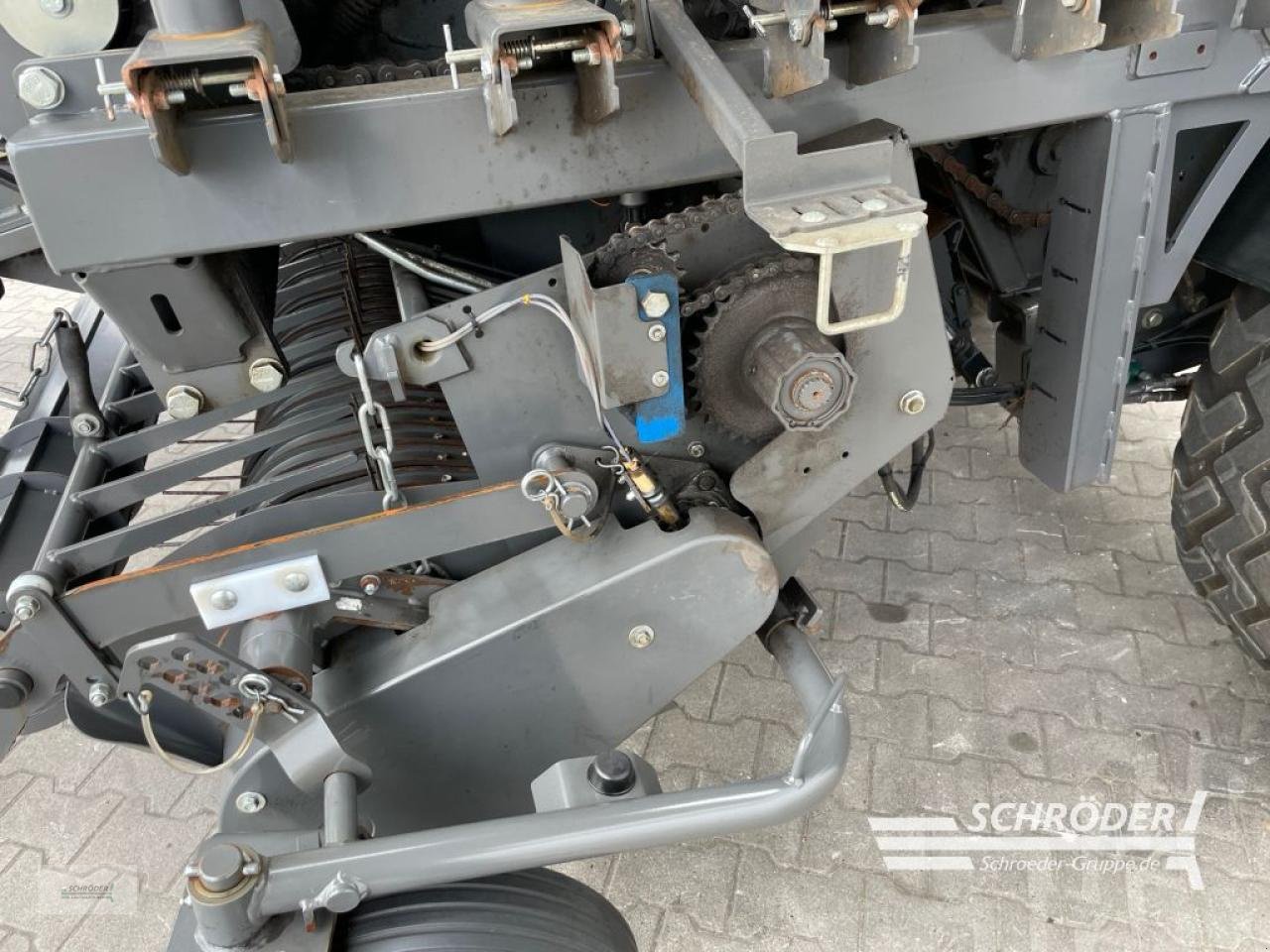 Rundballenwickelgerät типа Fendt ROTANA 160 V COMBI | 25 MESSER, Gebrauchtmaschine в Westerstede (Фотография 13)